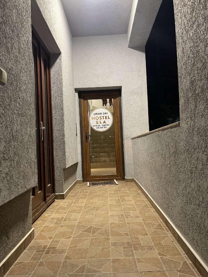 Ela Hostel Призрен Экстерьер фото